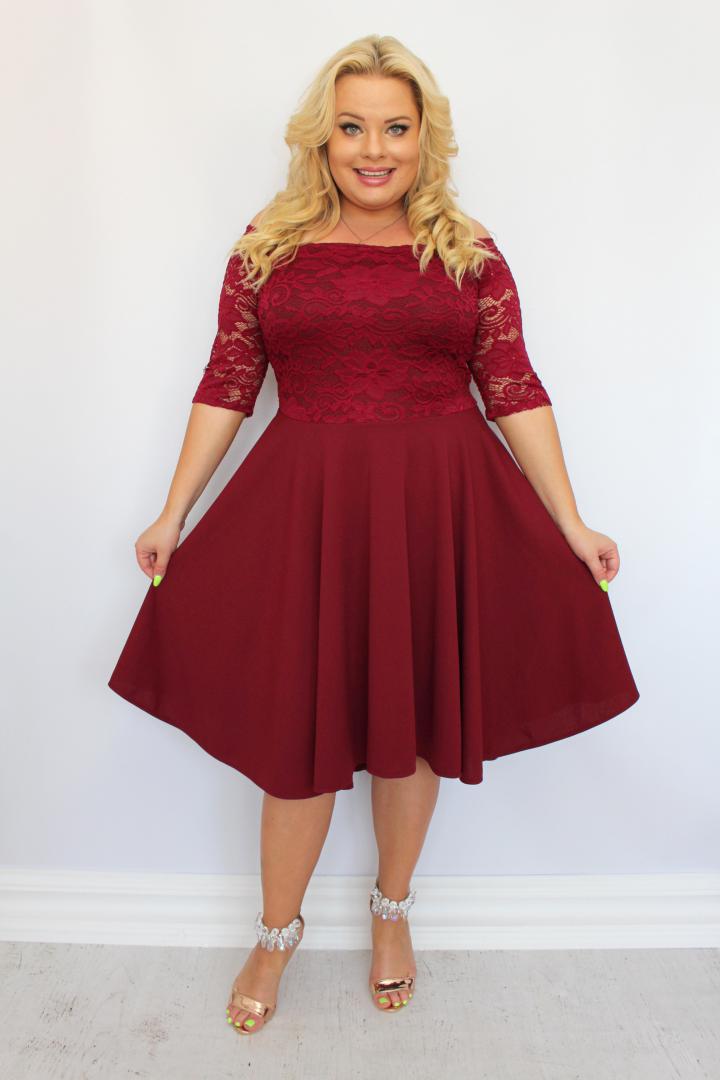 Sukienka Carmen rozkloszowana koronkowa bordo gładka