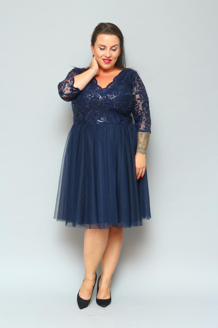 Sukienka Felima rozkloszowana z tiulu z kopertowym dekoltem EKSKLUZYWNA granat cekiny listki WYPRZEDAŻ - obrazek 4