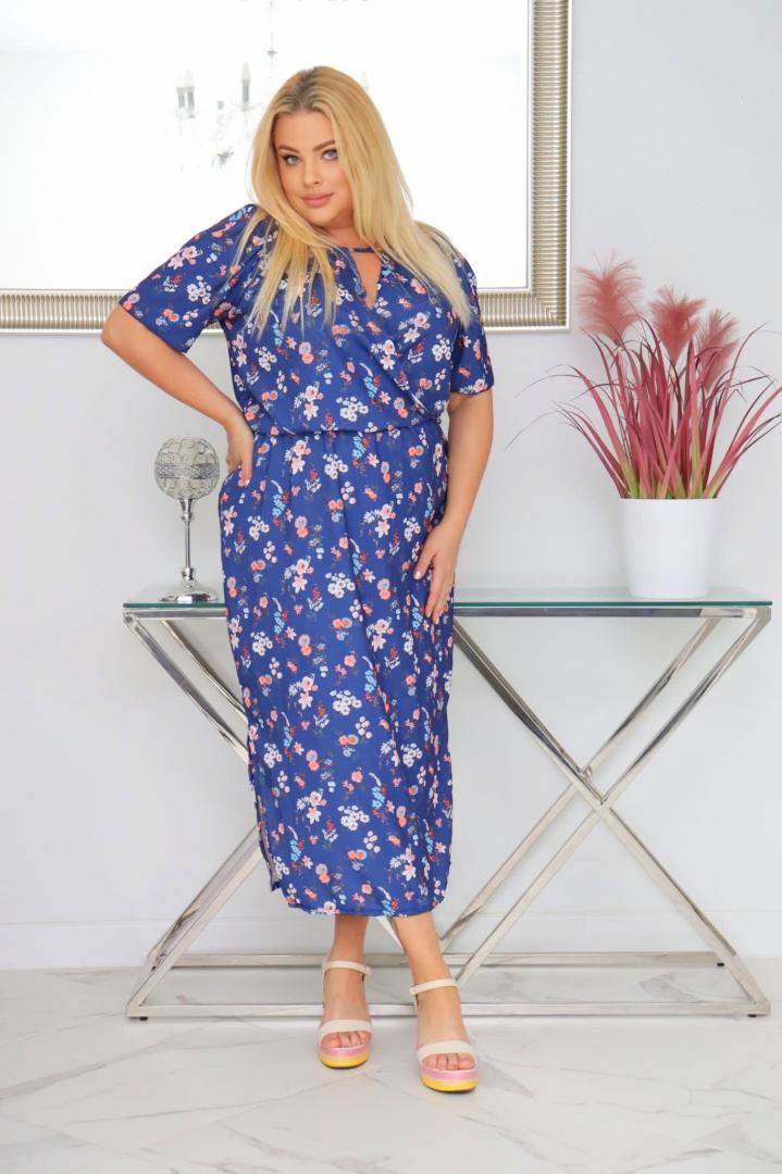 Sukienka Febia regulowany dekolt silk lekki zwiewny oddychający drobne kwiatki na granatowym tle WYPRZEDAŻ - obrazek 3
