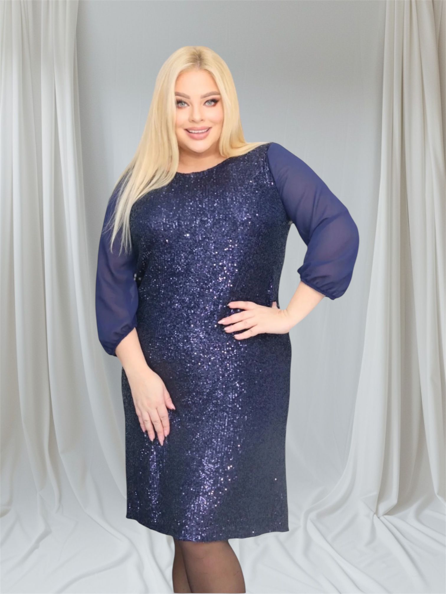 Sukienka Riley cekinowa szyfonowa kokarda granatowa - obrazek 4