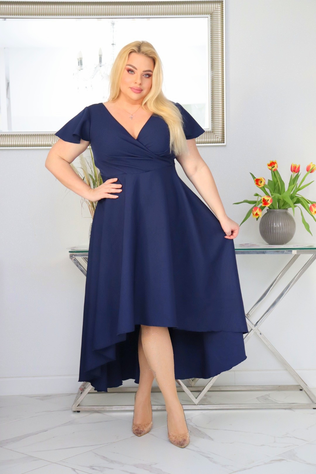 Sukienka Soraja asymetryczna rozkloszowana ekskluzywna kopertowy dekolt granatowa WYPRZEDAŻ ! - obrazek 3