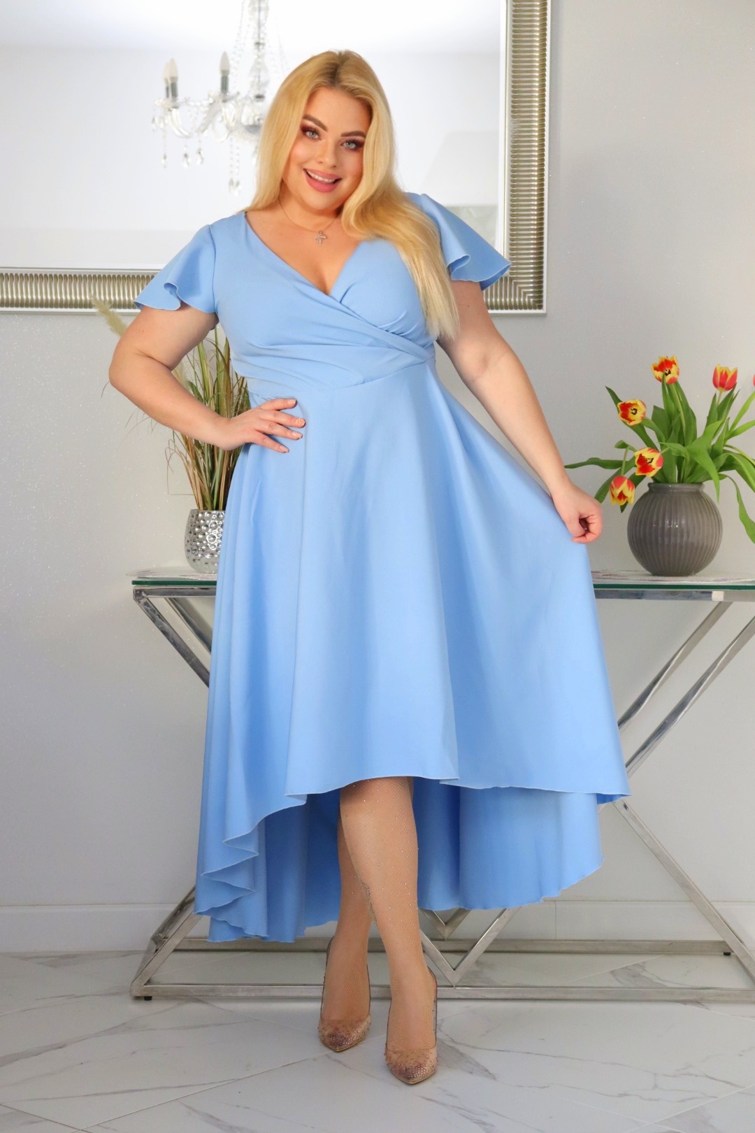 Sukienka Soraja asymetryczna rozkloszowana ekskluzywna kopertowy dekolt błękitna WYPRZEDAŻ ! - obrazek 4