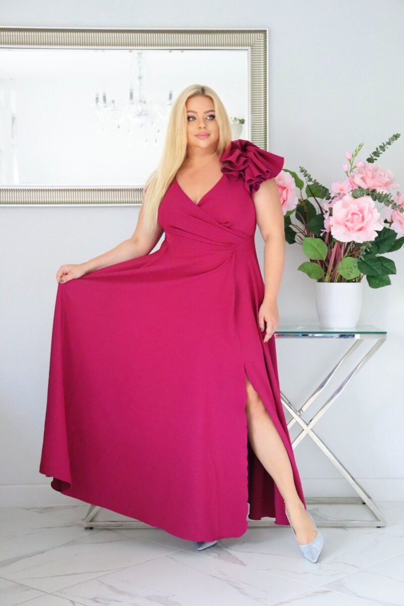 Olśniewająca sukienka "Orchidea" z kwiecistą falbaną i rozkloszowanym dołem gwarantuje spektakularny "efekt glamour"! FUKSJA - obrazek 3
