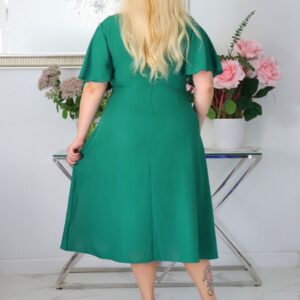 Velena PLUS SIZE: Sukienka z biżuteryjną klamrą – natychmiastowy Look Premium! Zielona! - obrazek 5