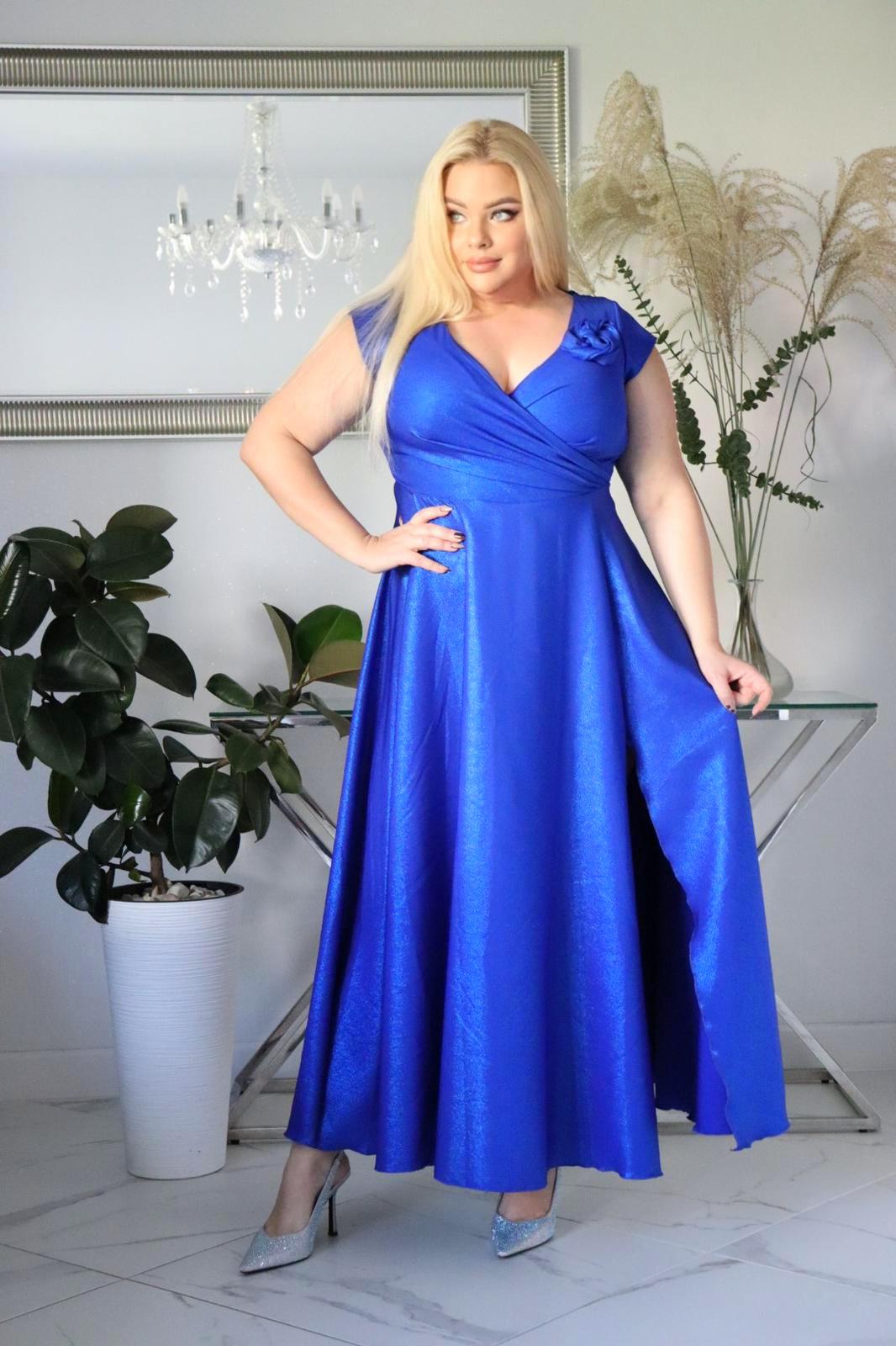 Hit Sezonu: Sukienka GERBERIA – 5 zalet, dzięki którym poczujesz się jak milion dolarów! 💰💖CHABROWA!