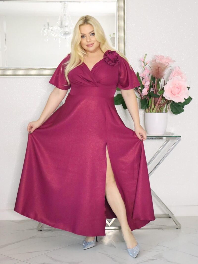 Masz już sukienkę na specjalną okazję? Zobacz model "Asteria" i przestań szukać a zacznij olśniewać! FUKSJA SHINE! 🥂