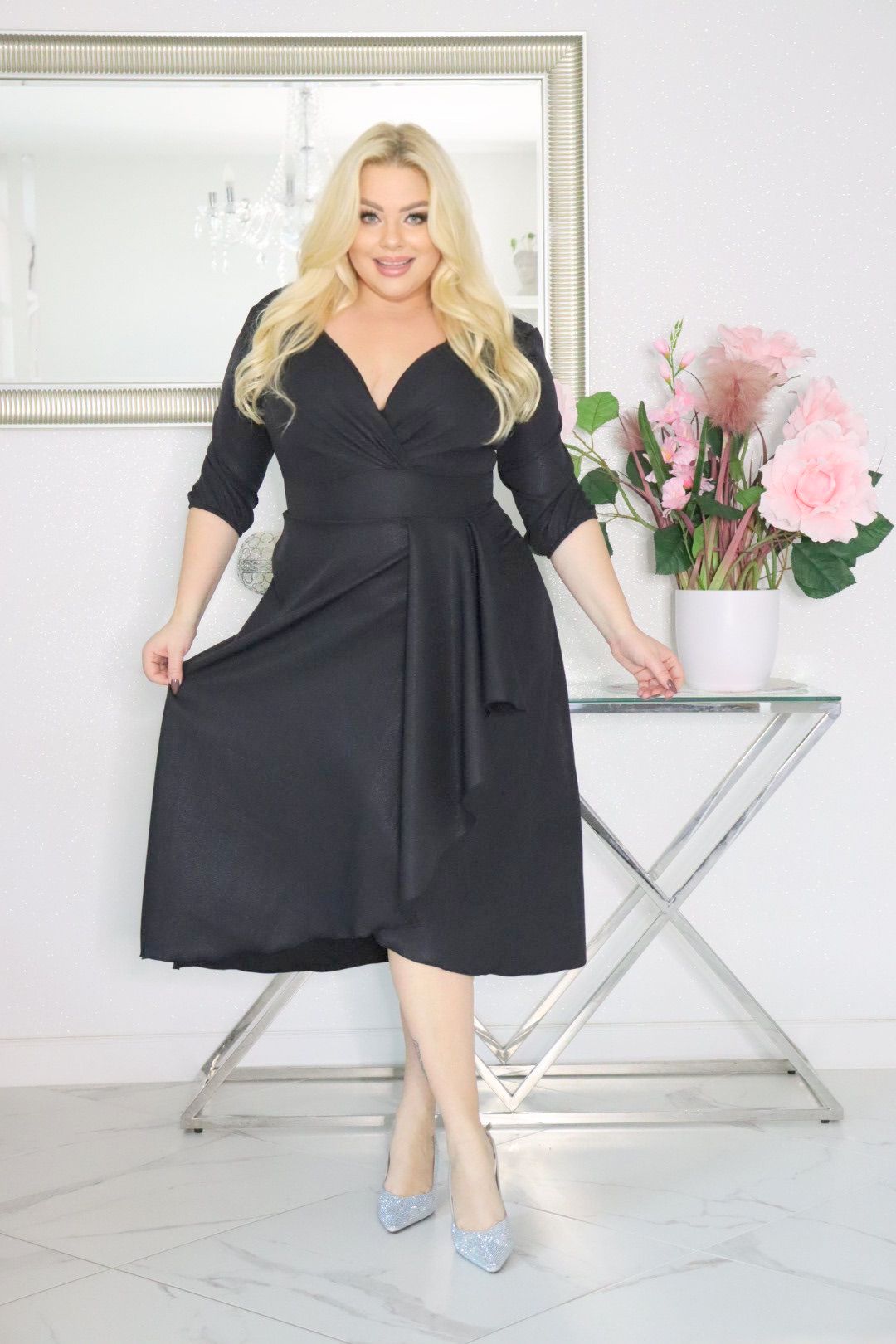 Elegancka sukienka koktajlowa MARTINA – fason kopertowy, lekki połysk! CZARNA! - obrazek 4